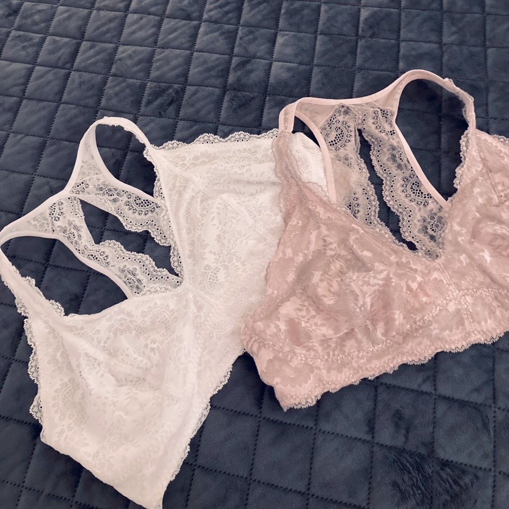 Two lace bralettes. Size large.
